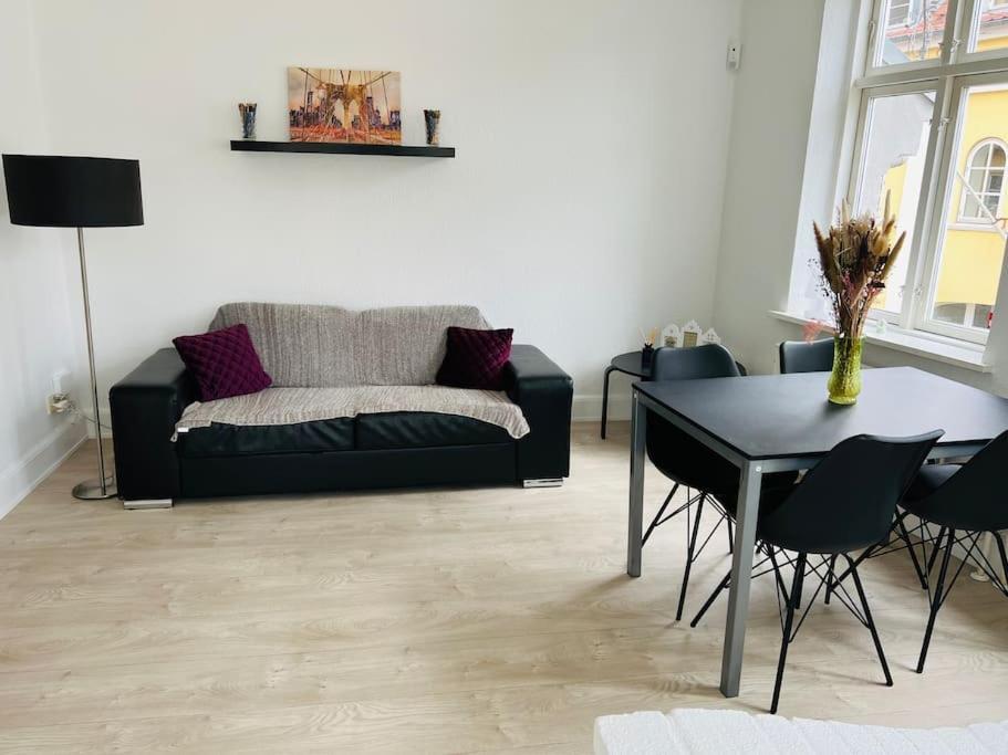 Lovely 1-Bedroom Condo In Aarhus C Luaran gambar
